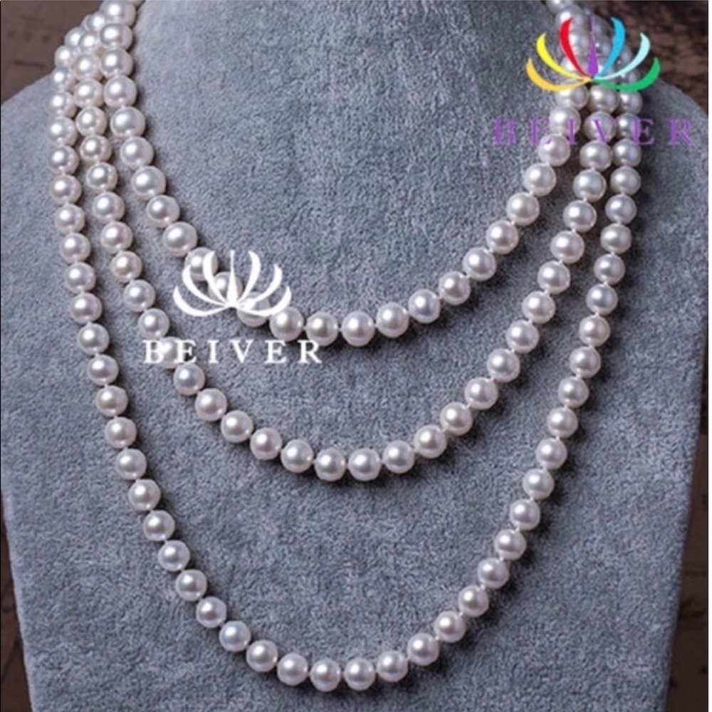 Stunning Genuine Freshwater  White Pearl Necklace